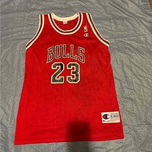 NBA vintage Chicago Bulls Michael Jordan Champion jersey 90s Red version